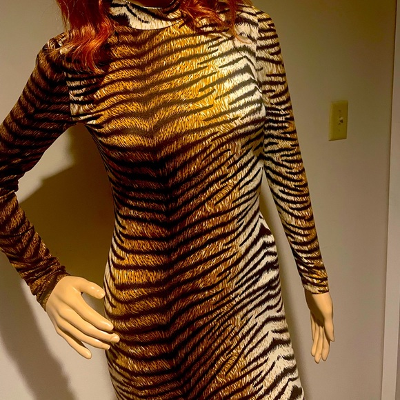 Sexy Leopard Print Bodycon Dress Size Small - Picture 2 of 3